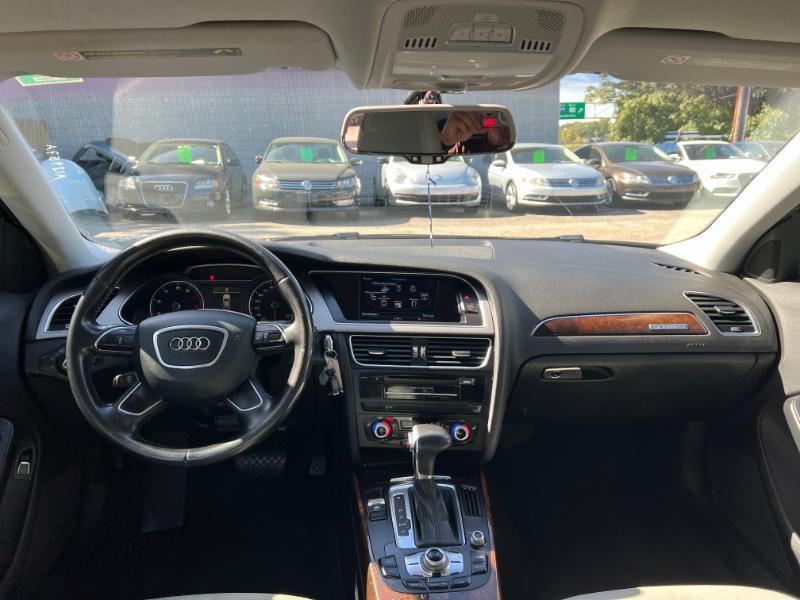 Audi A4 2.0T Sedan quattro Tiptronic 2013