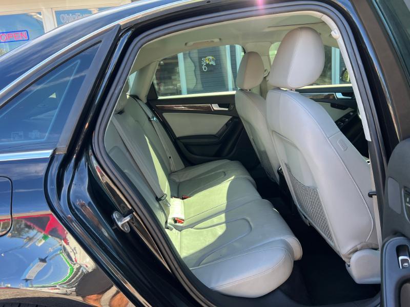 Audi A4 2.0T Sedan quattro Tiptronic 2013