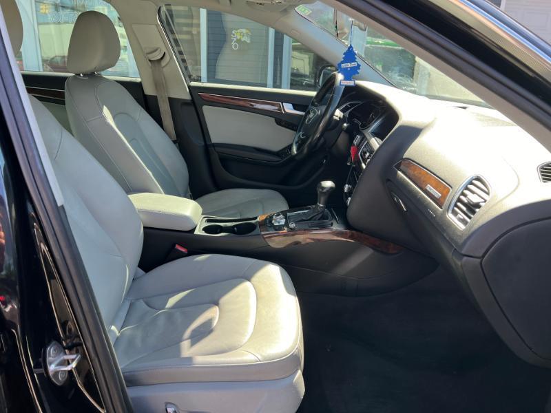 Audi A4 2.0T Sedan quattro Tiptronic 2013