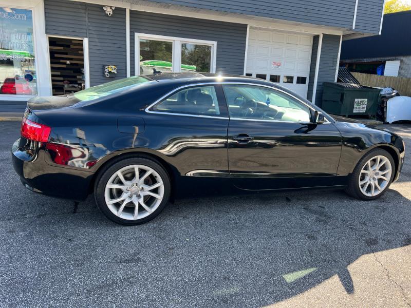 Audi A5 Coupe 2.0T quattro Tiptronic 2011