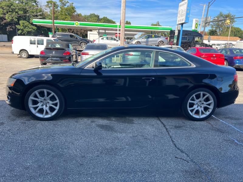 Audi A5 Coupe 2.0T quattro Tiptronic 2011