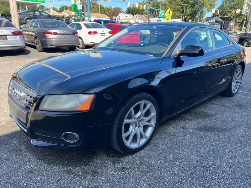 Audi A5 Coupe 2.0T quattro Tiptronic 2011