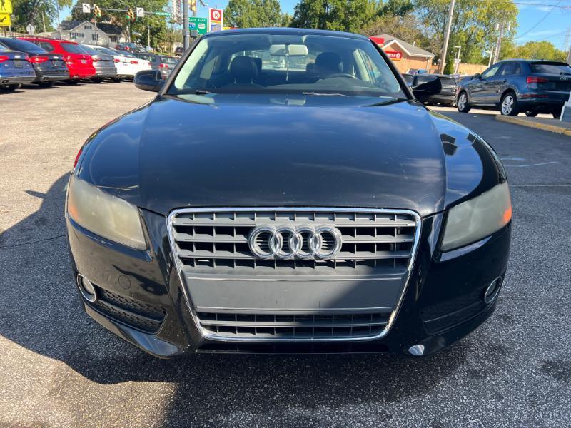 Audi A5 Coupe 2.0T quattro Tiptronic 2011