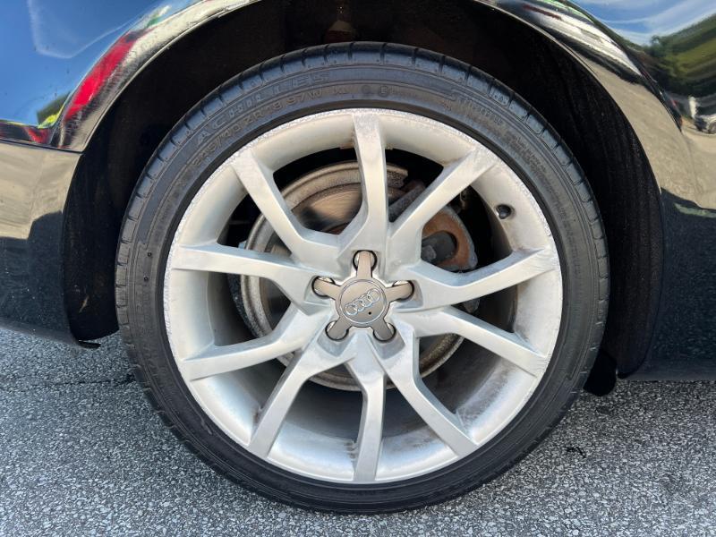 Audi A5 Coupe 2.0T quattro Tiptronic 2011
