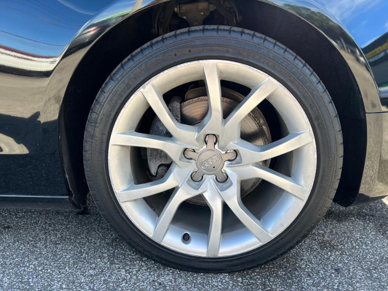 Audi A5 Coupe 2.0T quattro Tiptronic 2011