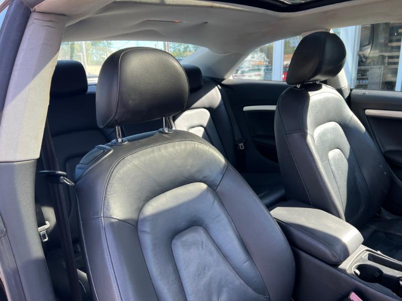 Audi A5 Coupe 2.0T quattro Tiptronic 2011