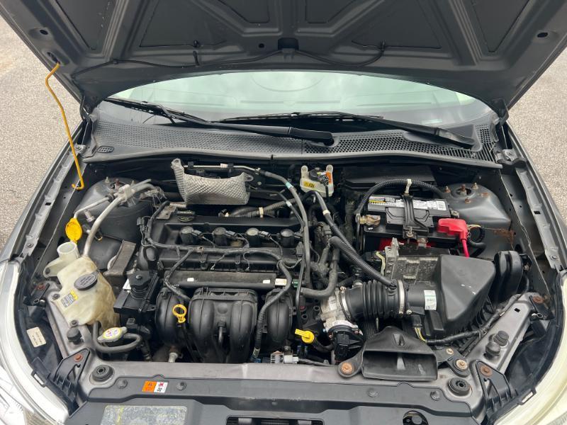 Ford Focus S Sedan 2011