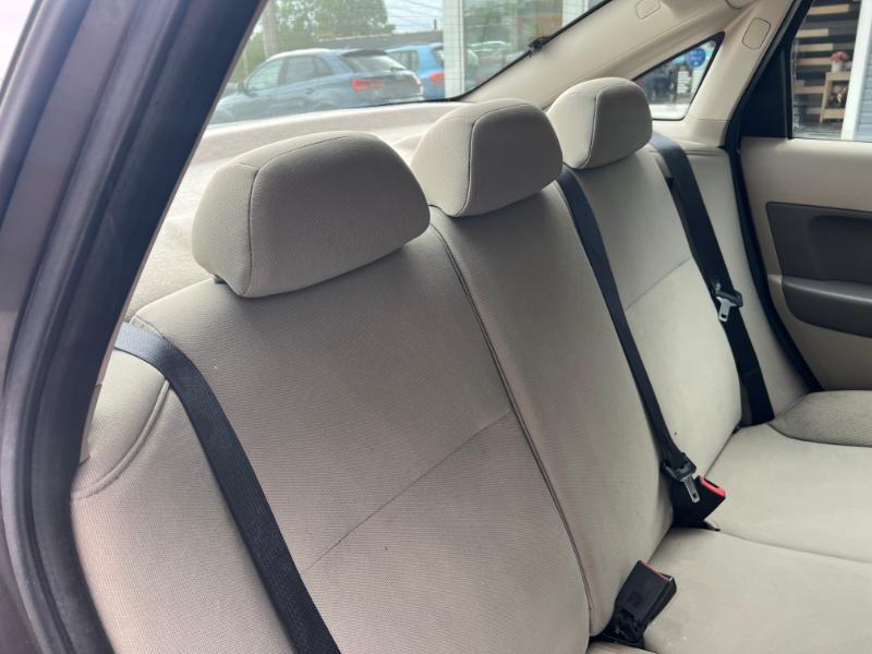 Ford Focus S Sedan 2011