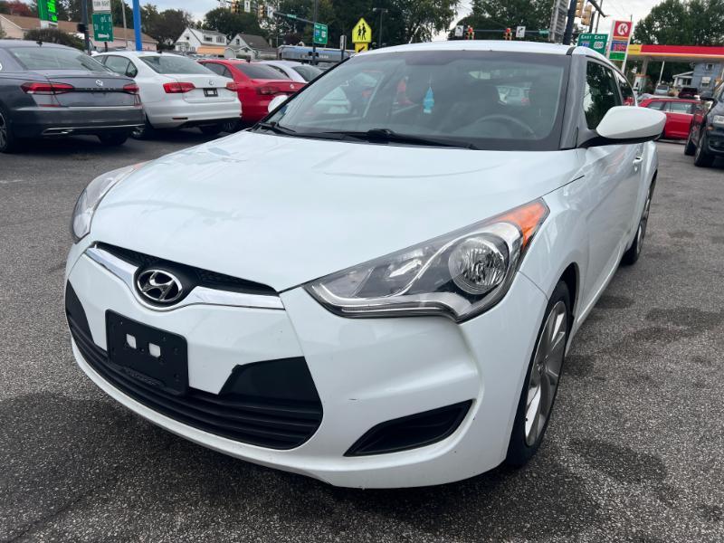 Hyundai Veloster Base 6MT 2016