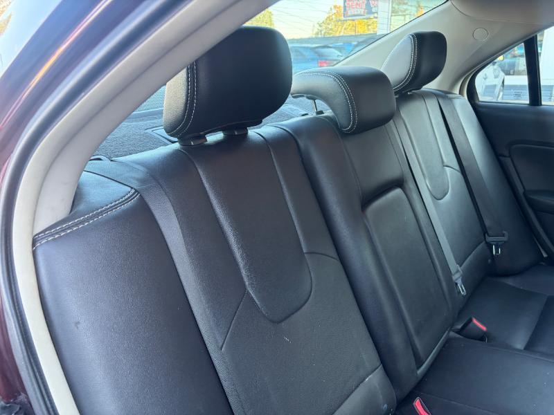 Ford Fusion I4 SEL 2011