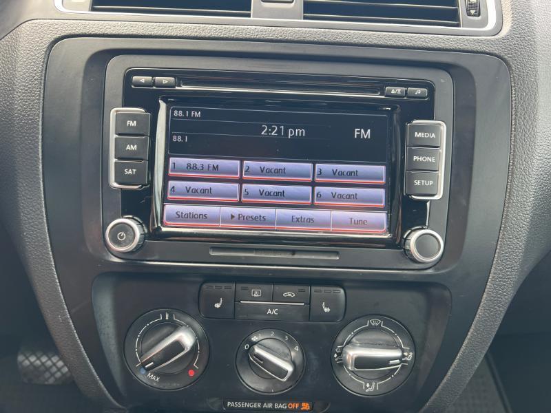 Volkswagen Jetta SE 2014