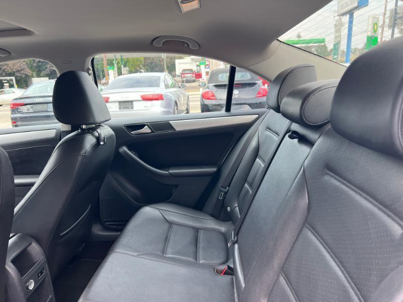 Volkswagen Jetta SE 2014