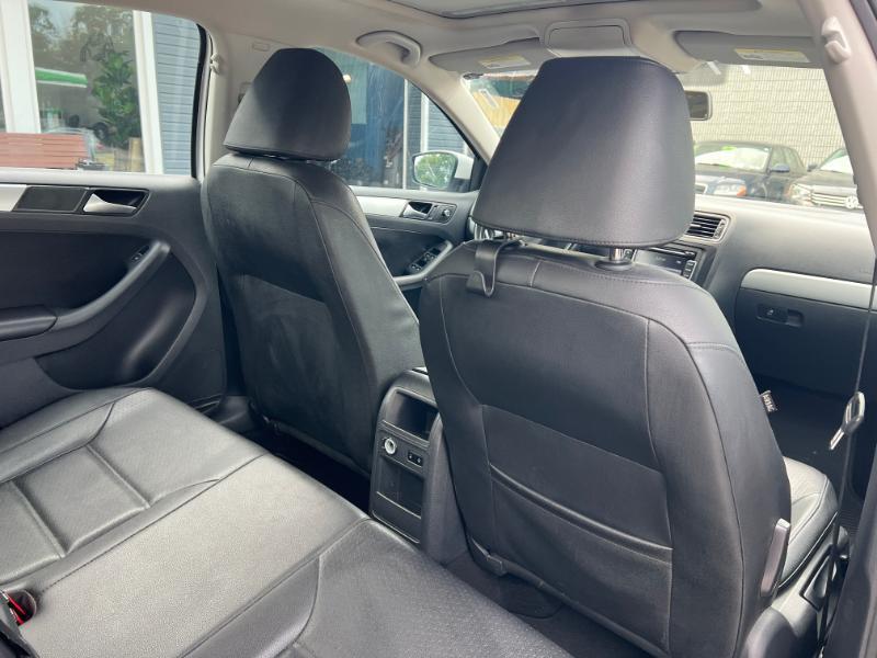 Volkswagen Jetta SE 2014