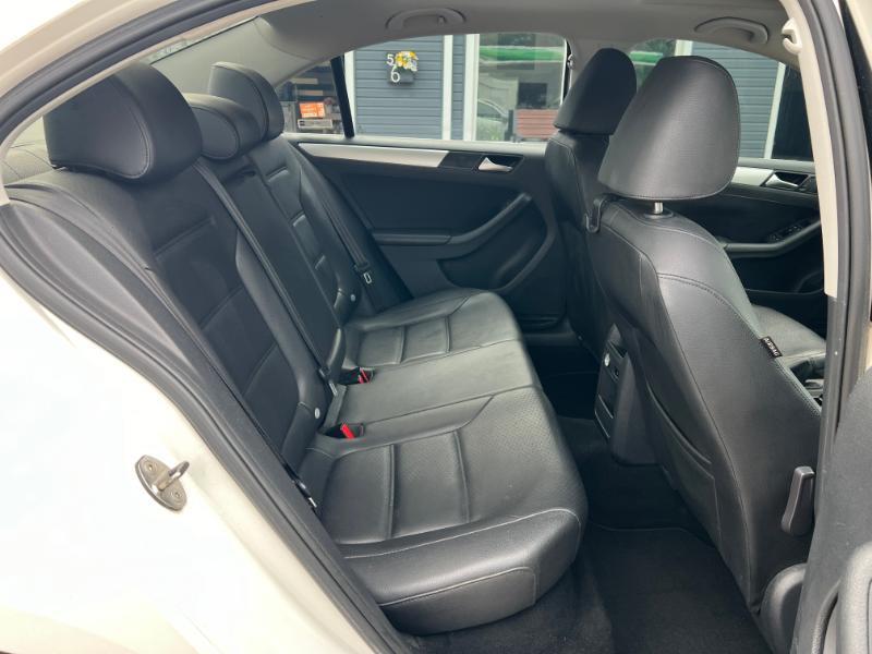 Volkswagen Jetta SE 2014