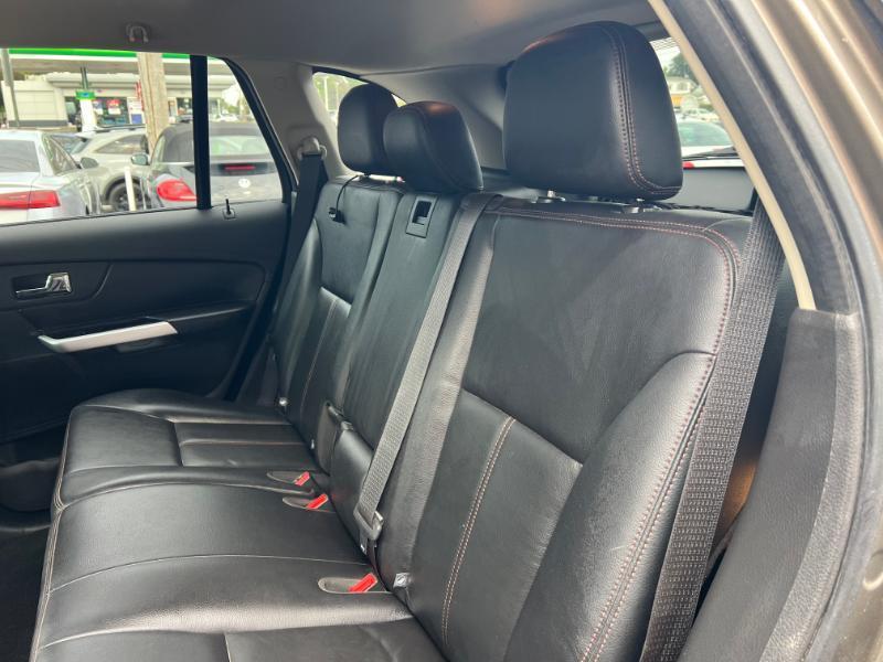 Ford Edge SEL FWD 2013