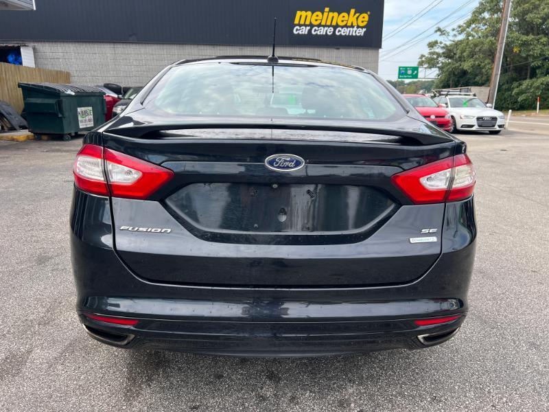 Ford Fusion SE 2015
