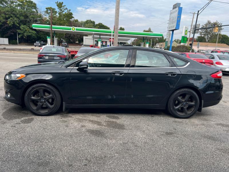 Ford Fusion SE 2015