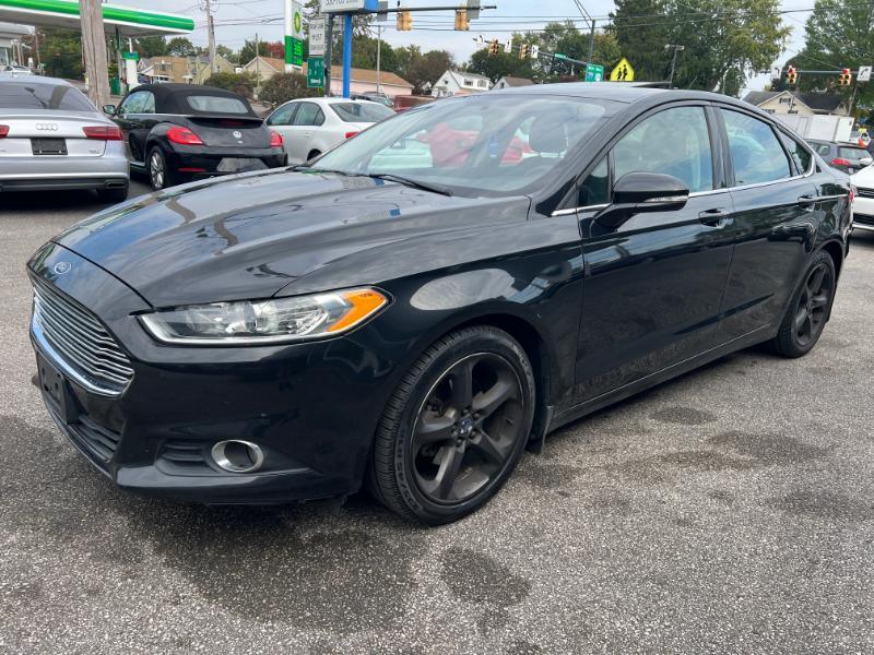 Ford Fusion SE 2015