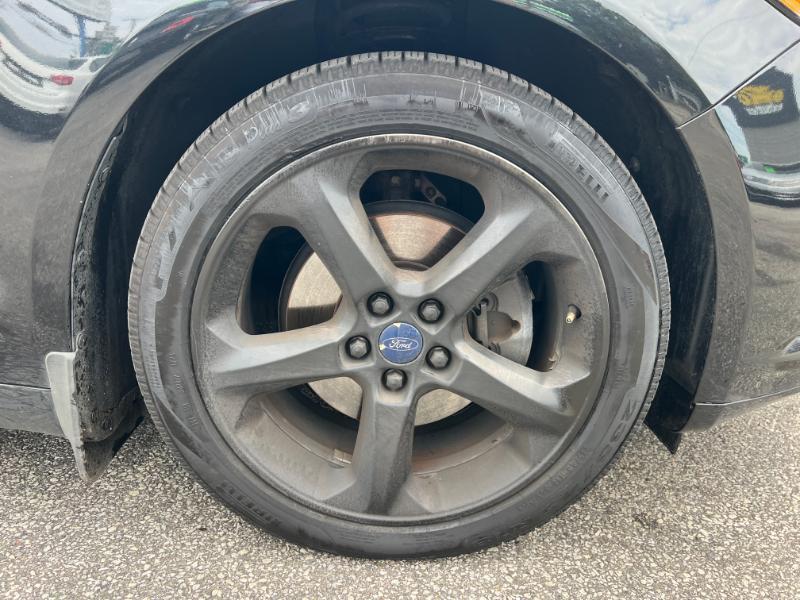 Ford Fusion SE 2015