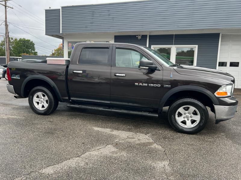 RAM 1500 Sport Crew Cab 4WD 2011