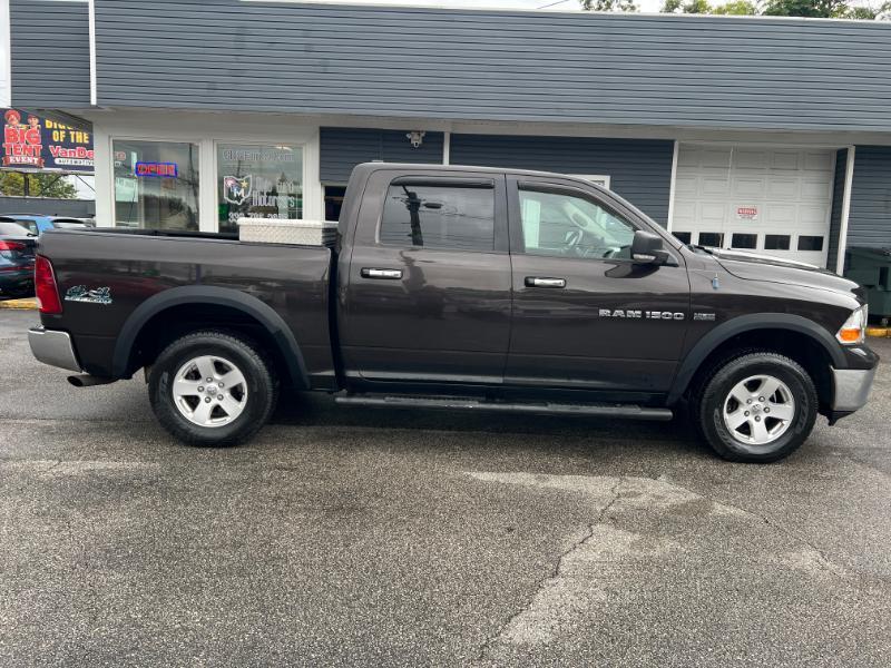RAM 1500 Sport Crew Cab 4WD 2011