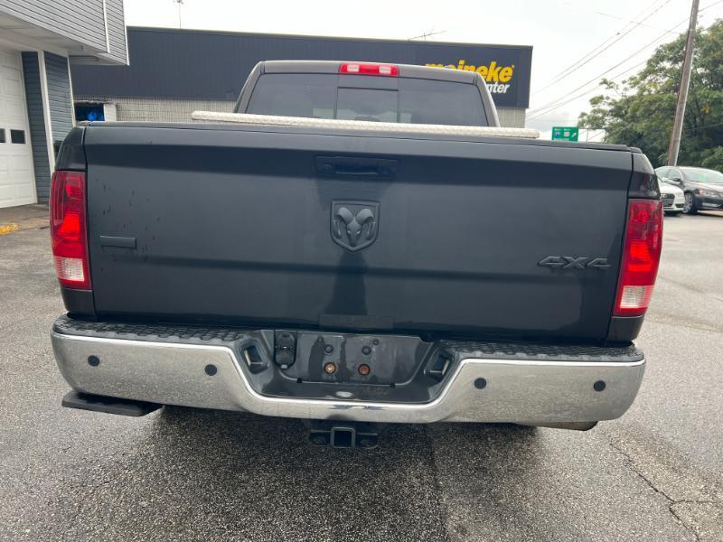 RAM 1500 Sport Crew Cab 4WD 2011