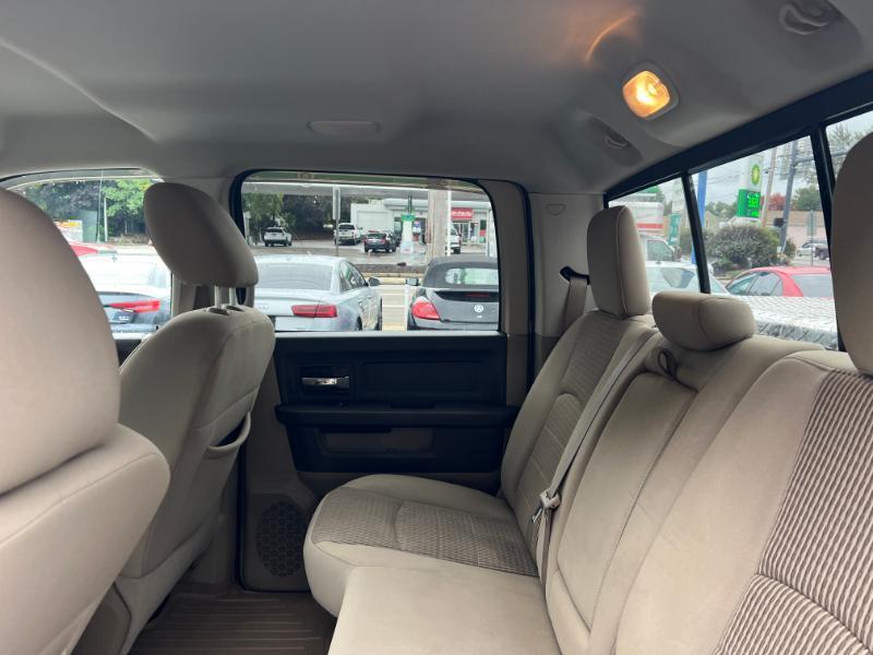 RAM 1500 Sport Crew Cab 4WD 2011
