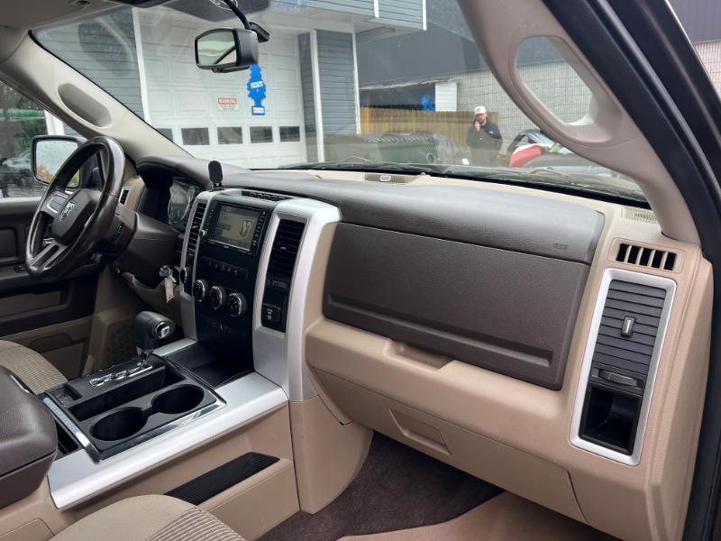 RAM 1500 Sport Crew Cab 4WD 2011