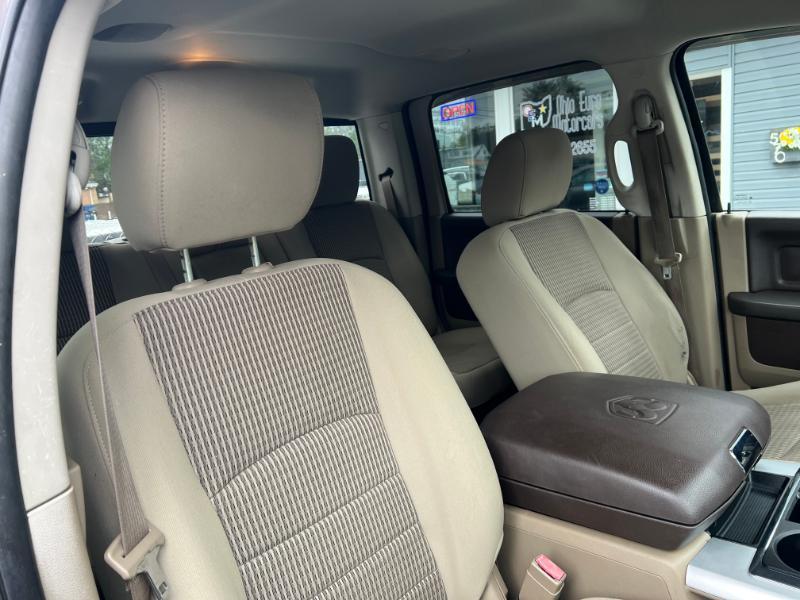 RAM 1500 Sport Crew Cab 4WD 2011