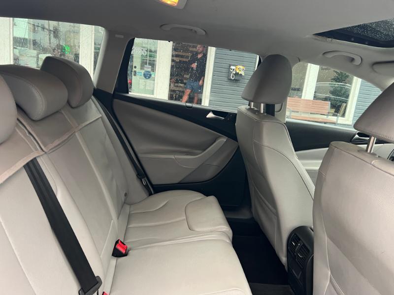 Volkswagen Passat Wagon Komfort 2009