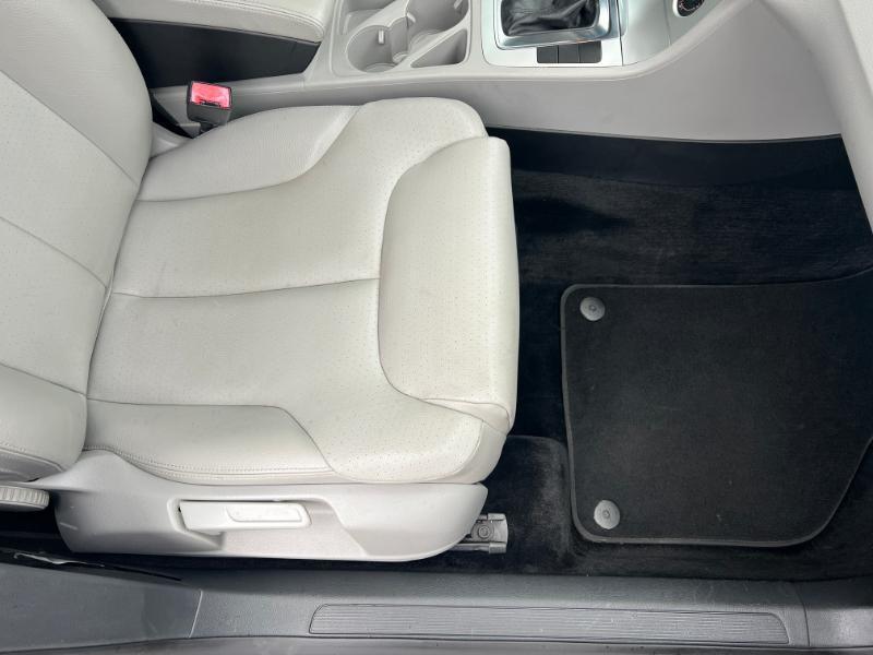 Volkswagen Passat Wagon Komfort 2009
