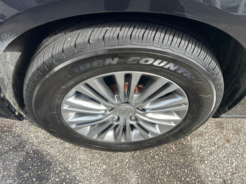Chrysler Town & Country Touring-L 2013