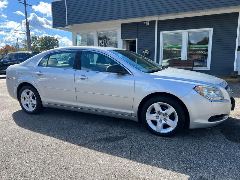 Chevrolet Malibu LS 2012