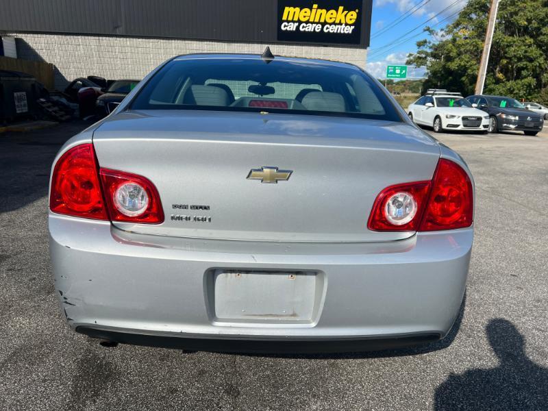 Chevrolet Malibu LS 2012