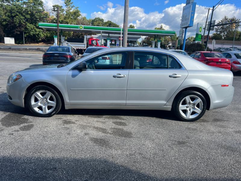 Chevrolet Malibu LS 2012
