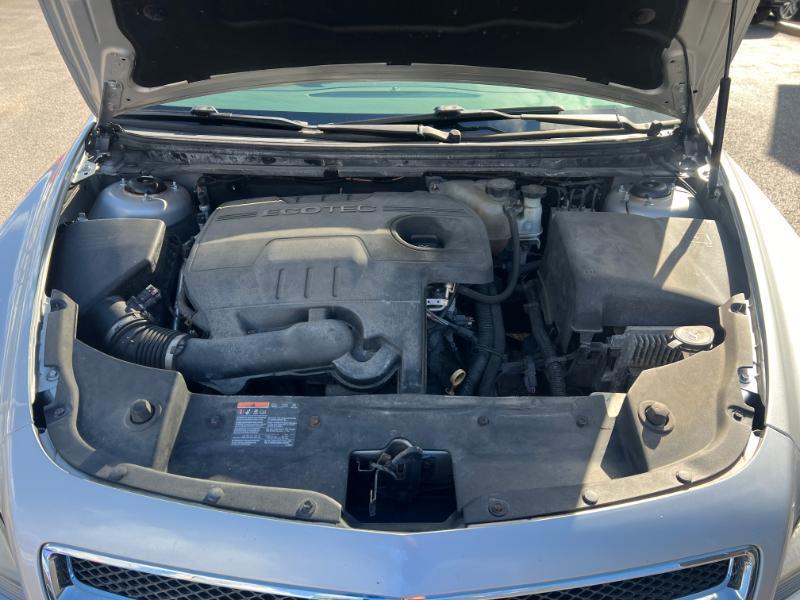 Chevrolet Malibu LS 2012