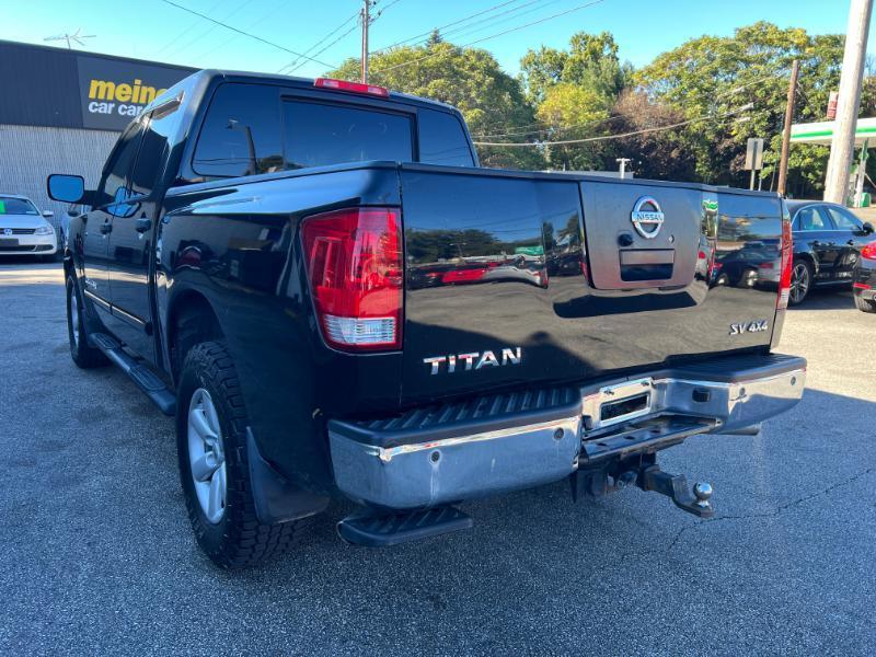 Nissan Titan SV Crew Cab 4WD 2012