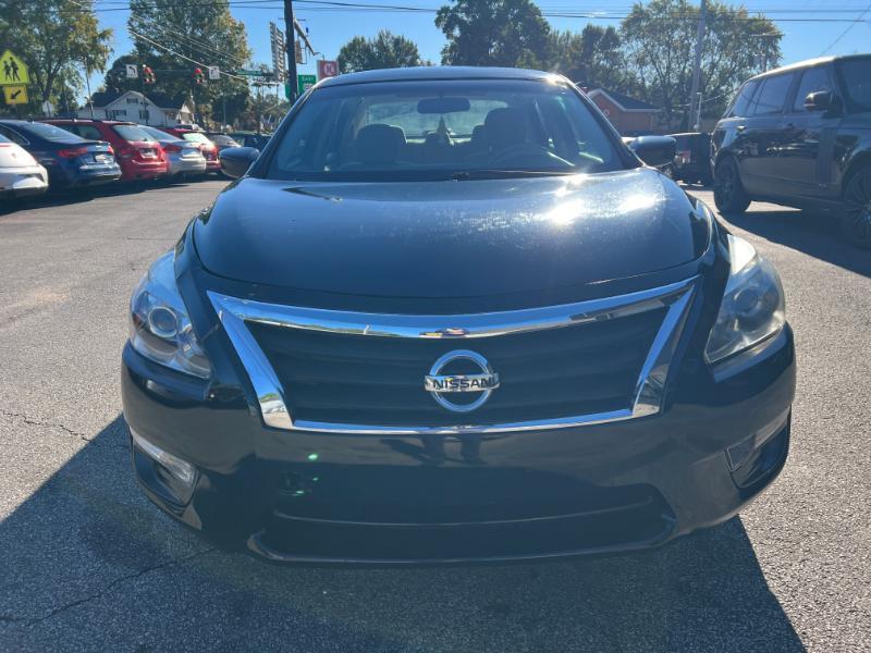 Nissan Altima 2.5 SV 2015