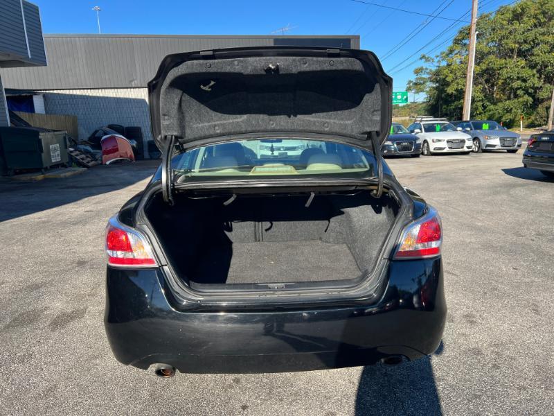 Nissan Altima 2.5 SV 2015
