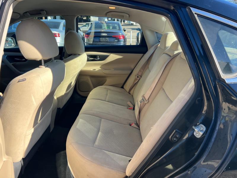 Nissan Altima 2.5 SV 2015
