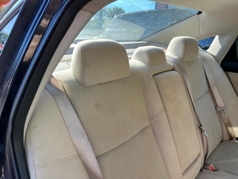 Nissan Altima 2.5 SV 2015