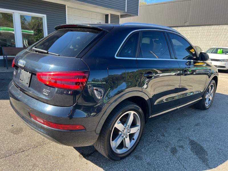 Audi Q3 2.0T quattro Premium Plus 2015