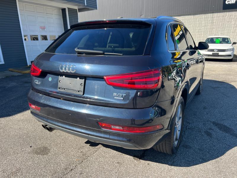 Audi Q3 2.0T quattro Premium Plus 2015