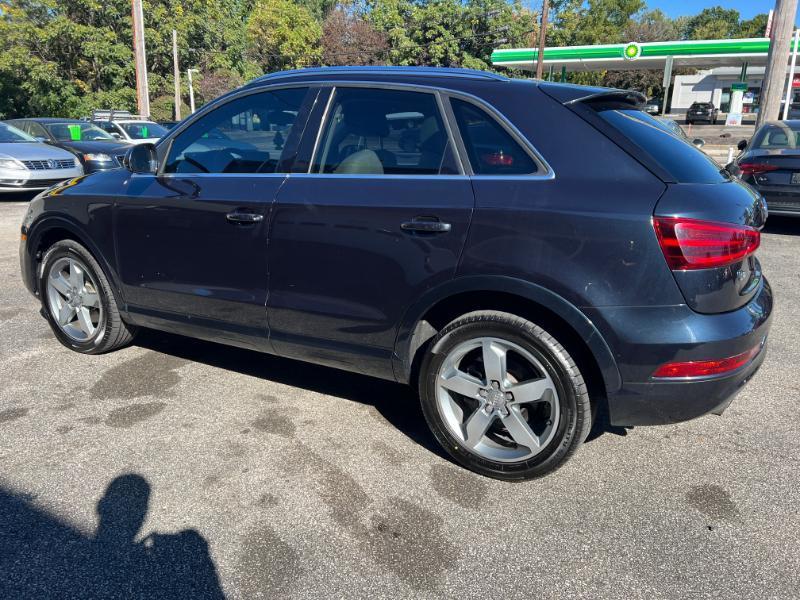 Audi Q3 2.0T quattro Premium Plus 2015