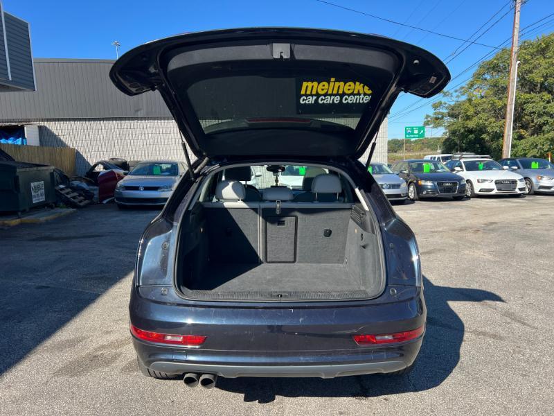 Audi Q3 2.0T quattro Premium Plus 2015