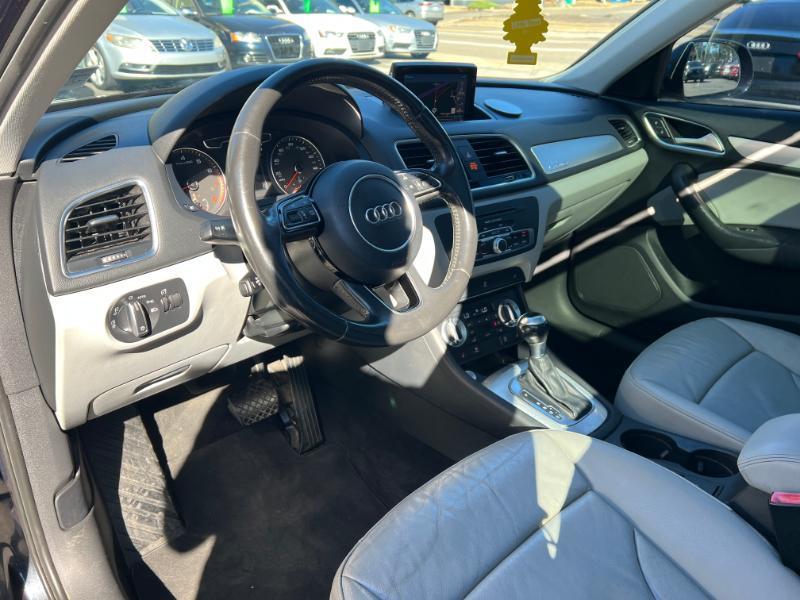 Audi Q3 2.0T quattro Premium Plus 2015
