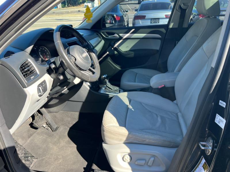 Audi Q3 2.0T quattro Premium Plus 2015