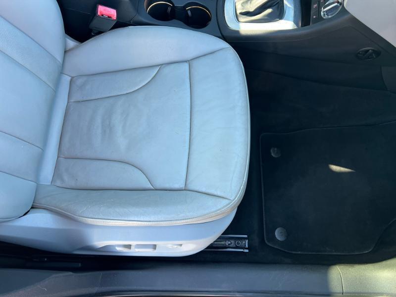 Audi Q3 2.0T quattro Premium Plus 2015