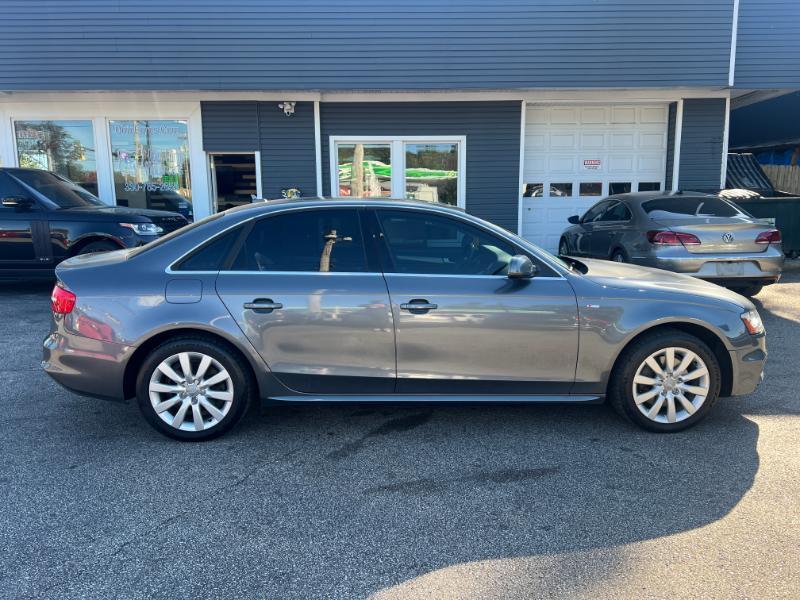 Audi A4 2.0T Premium quattro Sedan AWD 8A 2016