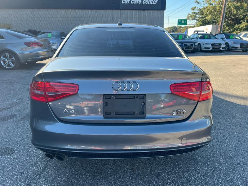 Audi A4 2.0T Premium quattro Sedan AWD 8A 2016